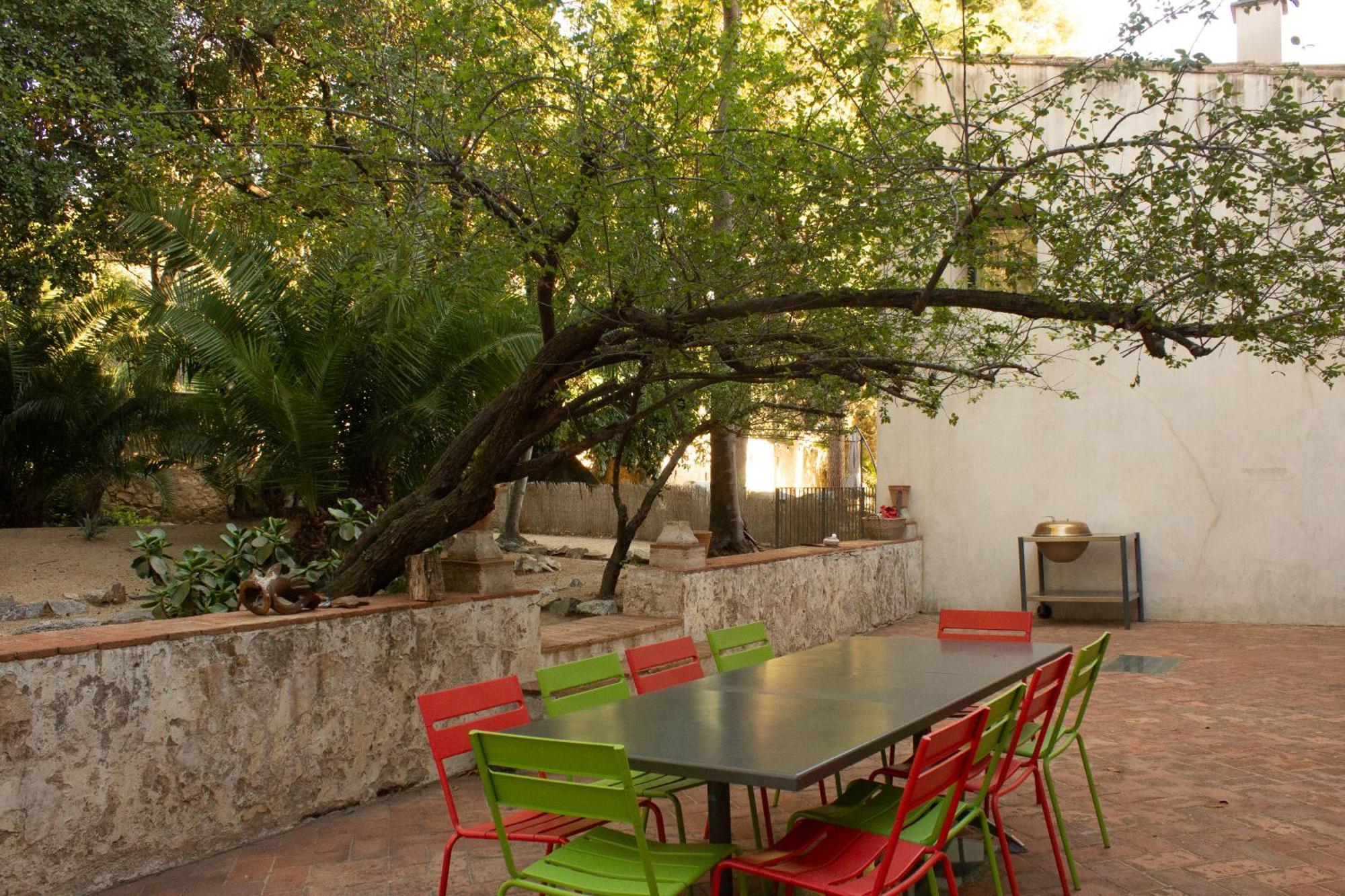 Can Rovira - Stunning Neoclassical Mansion, Just 20 Min Drive From Barcelona City Center, Ideal For Groups And Families Alella Esterno foto