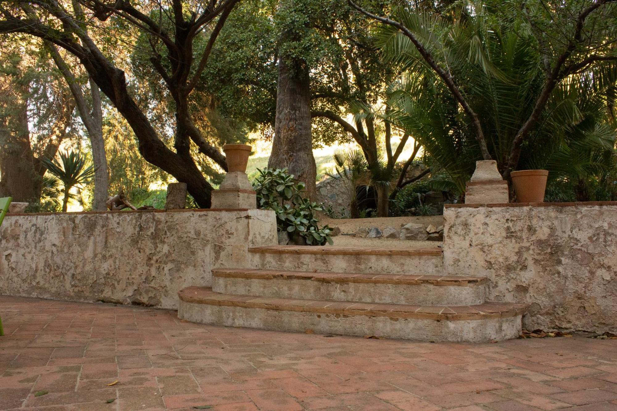 Can Rovira - Stunning Neoclassical Mansion, Just 20 Min Drive From Barcelona City Center, Ideal For Groups And Families Alella Esterno foto