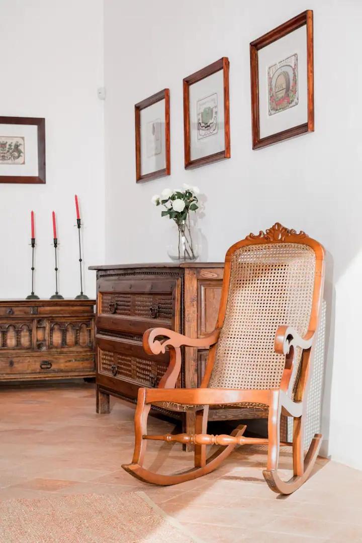 Can Rovira - Stunning Neoclassical Mansion, Just 20 Min Drive From Barcelona City Center, Ideal For Groups And Families Alella Esterno foto